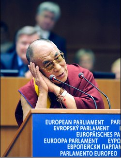 Le Dalaï Lama au Parlement européen, décembre 2008. 